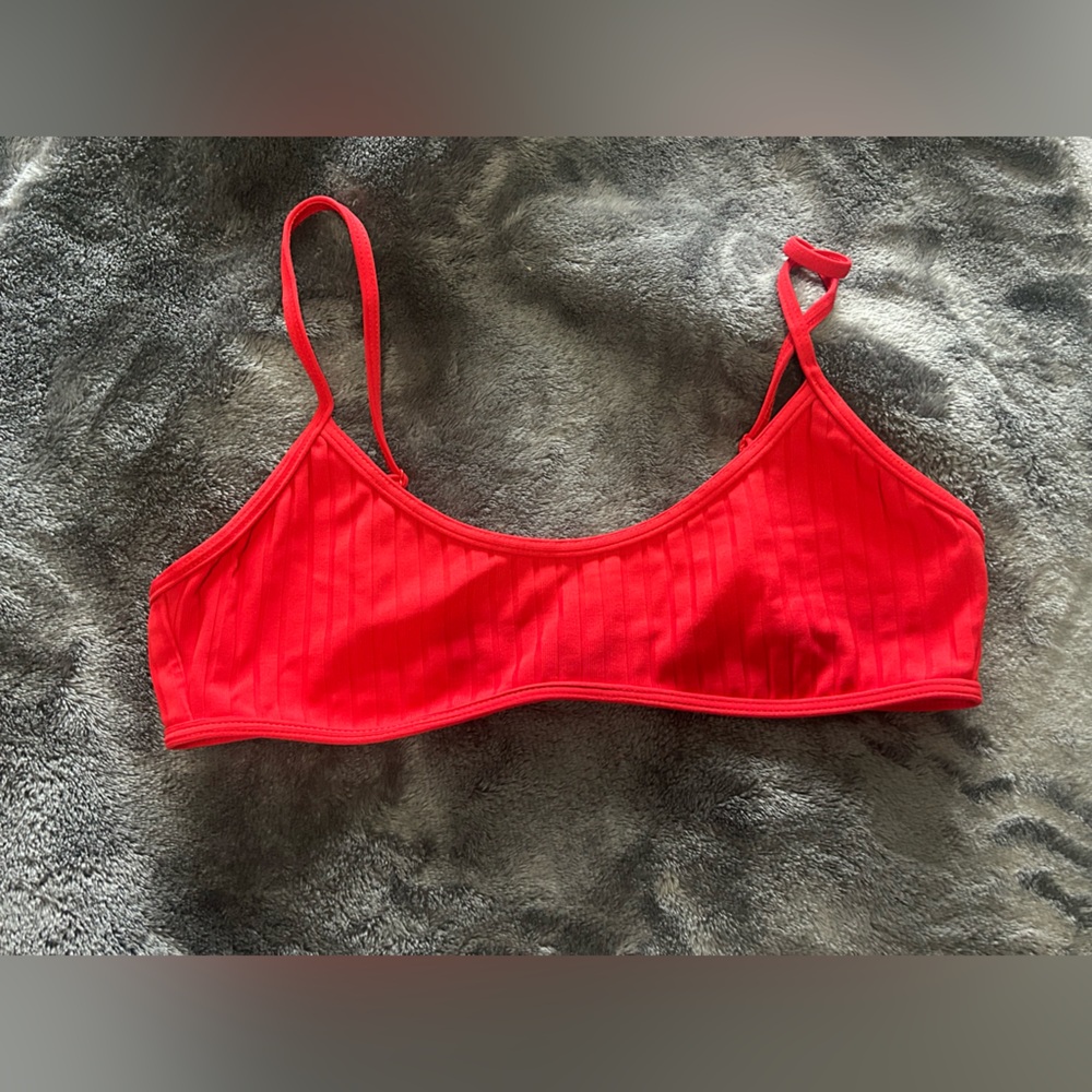 PacSun Red Sprouted Binded Tank Bikini Top